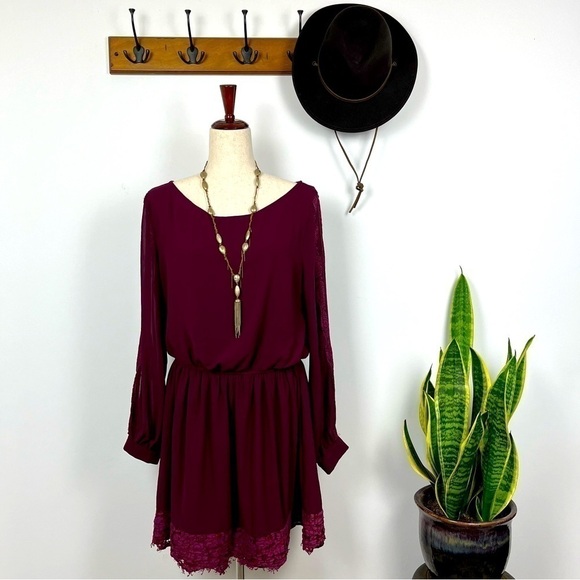 Entro Long Sleeve Lace Raw Hem Mini Dress. Large #369 - Picture 2 of 6